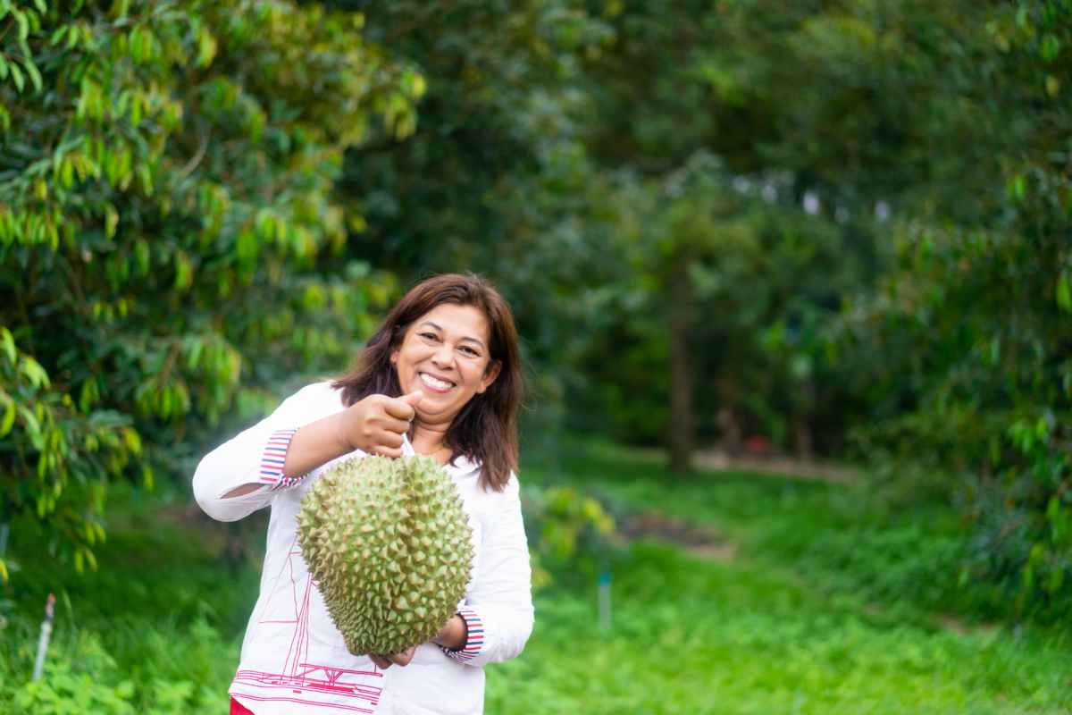 donna con durian