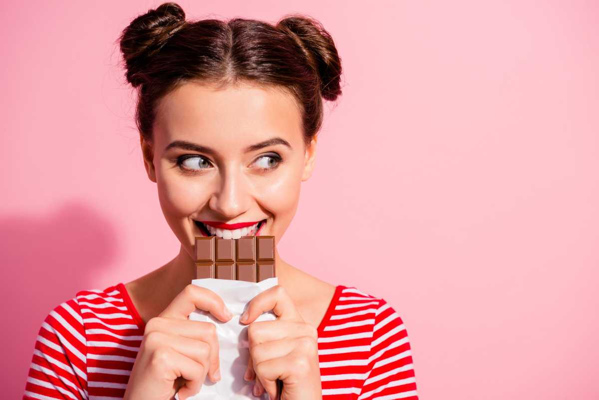donna con cioccolato