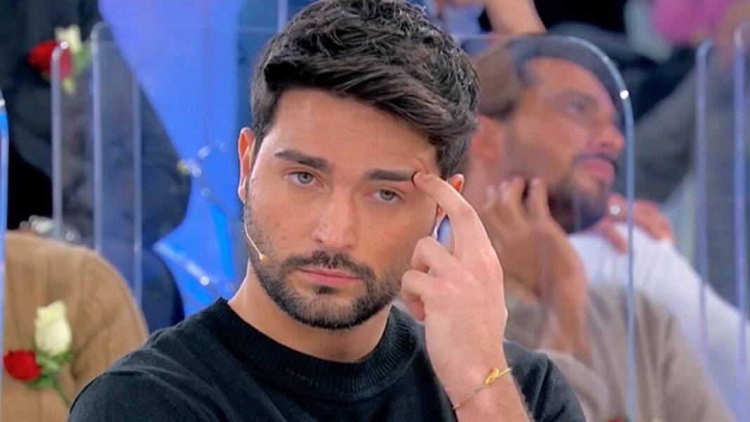 Quanto è Alto Davide Del Grande Fratello