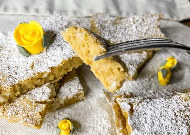 blondies al limone e cioccolato bianco vegan