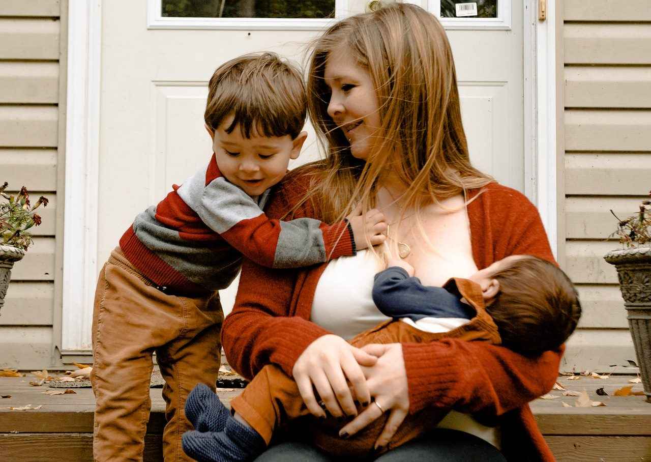 La differenza tra mamma e madre: perché è importante?