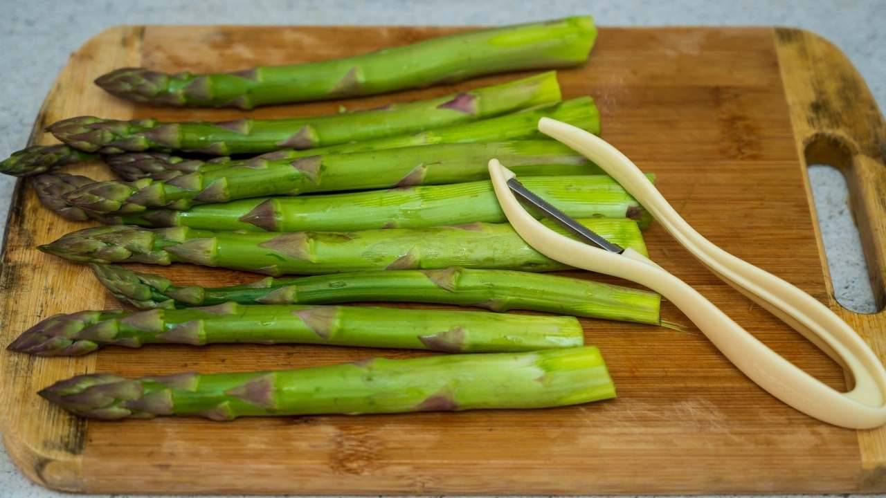 pulire asparagi