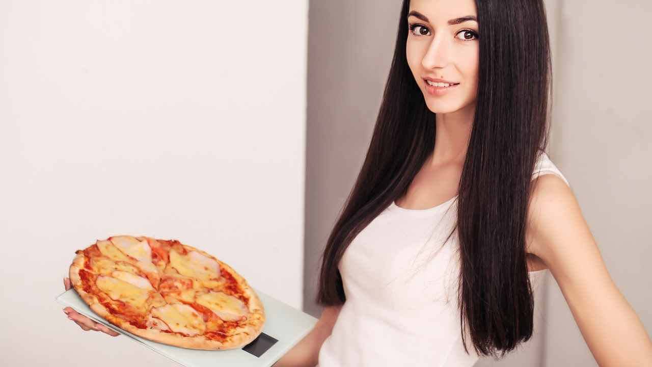 donna pizza bilancia