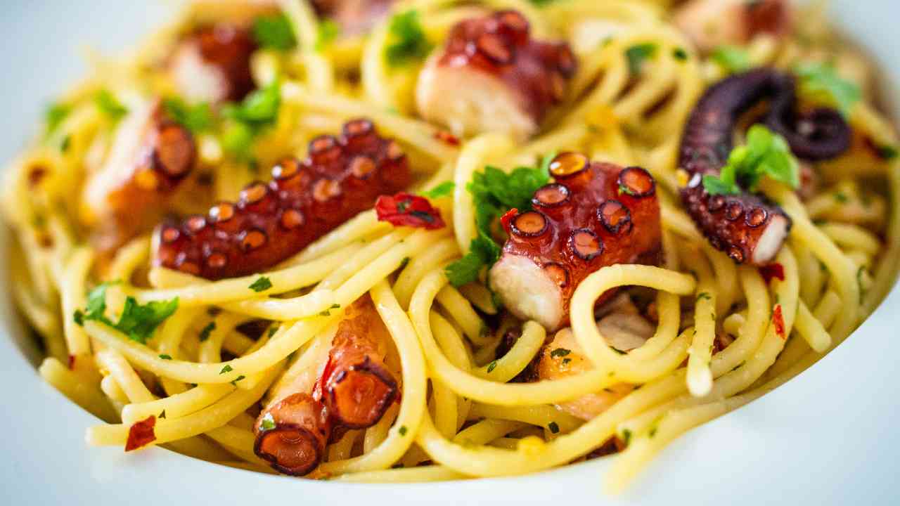 spaghetti con polpo