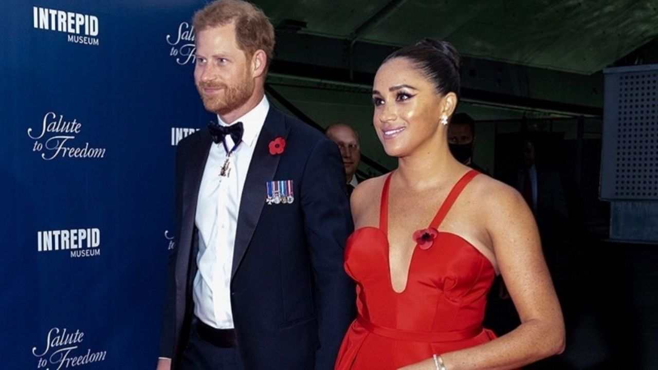 harry e meghan contro regina elisabetta