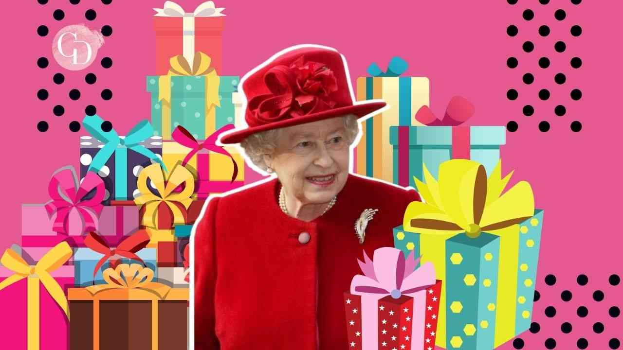 Regina Elisabetta regali natale