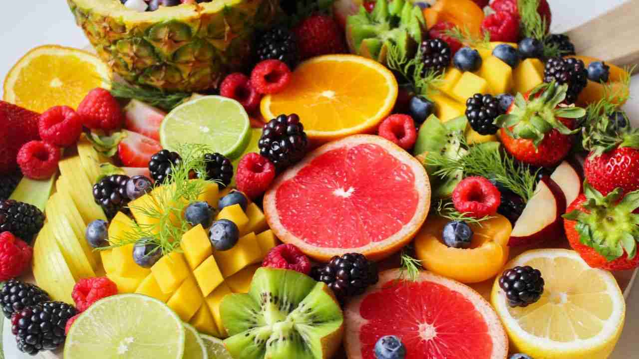 mangiare frutta dimagrire