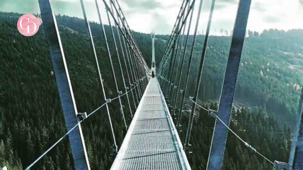 ponte pedonale sospeso più lungo del mondo