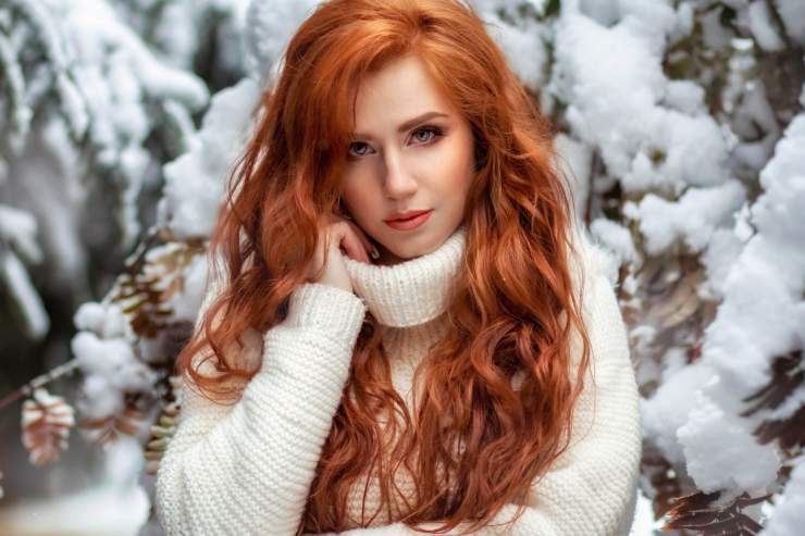 capelli lunghi rossi