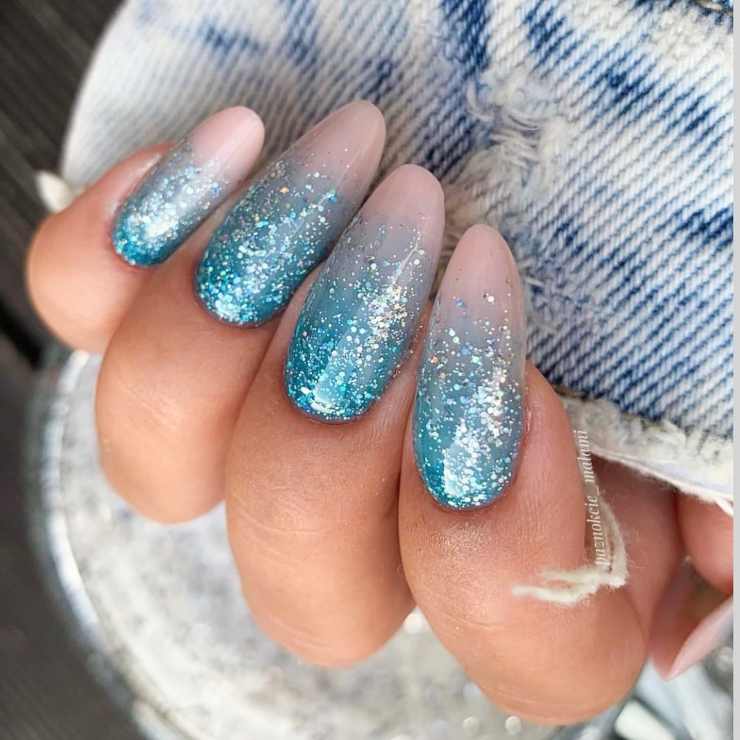 unghie glitter