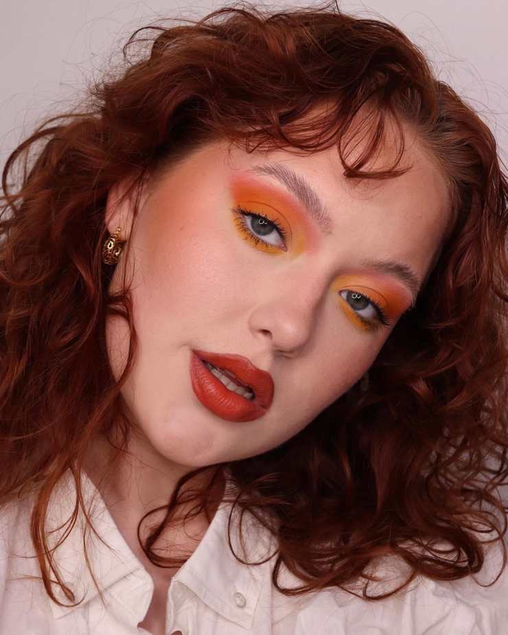 teinte de maquillage d'été orange 