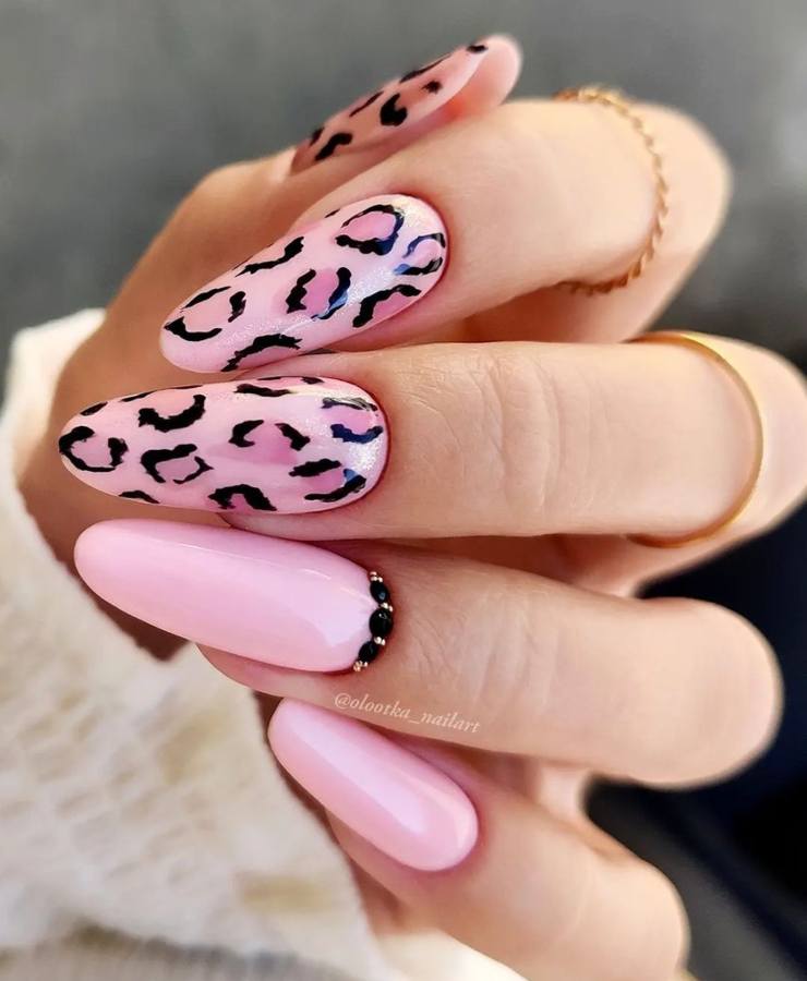 ongles animaux rose pastel 