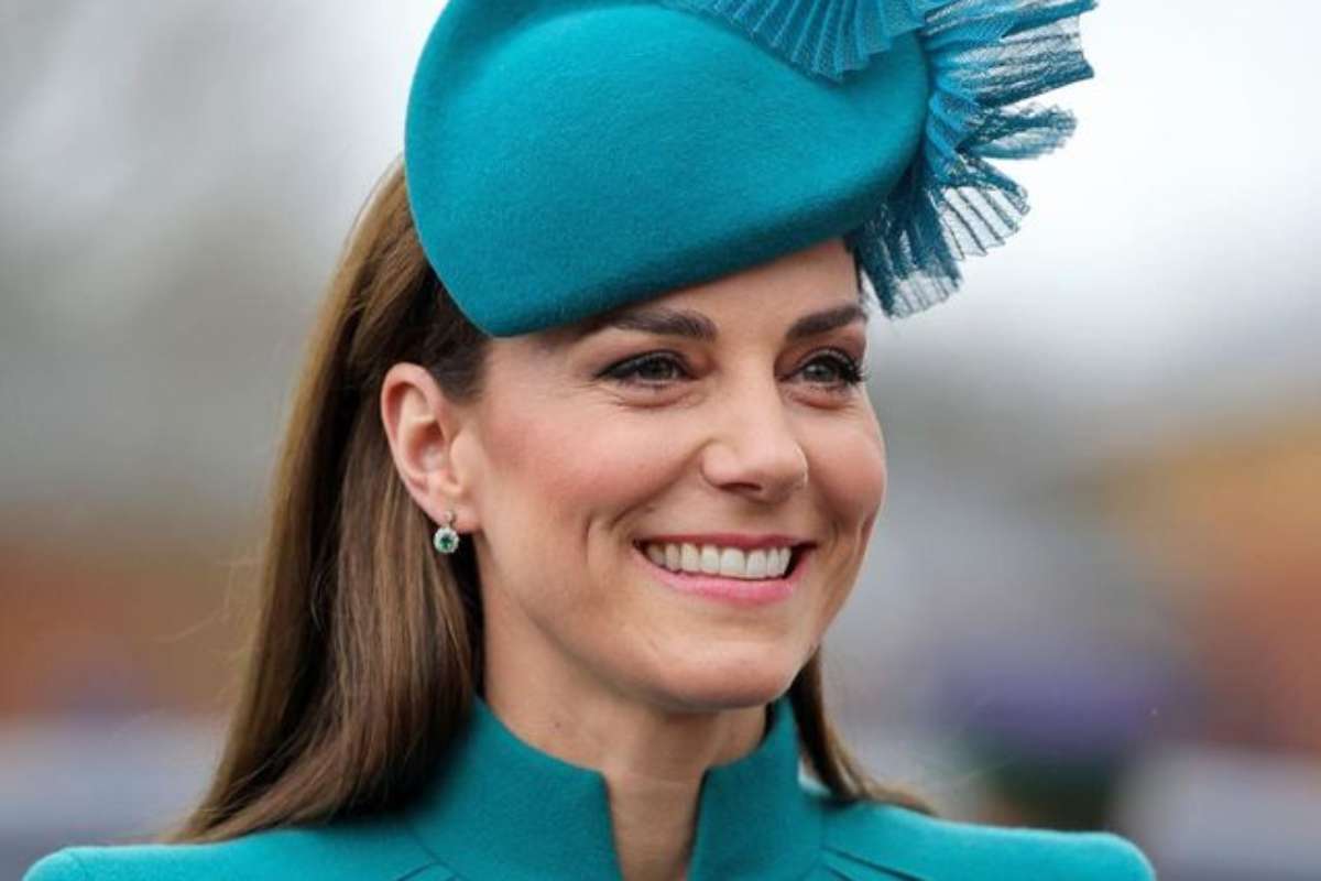 Kate Middleton sorridente