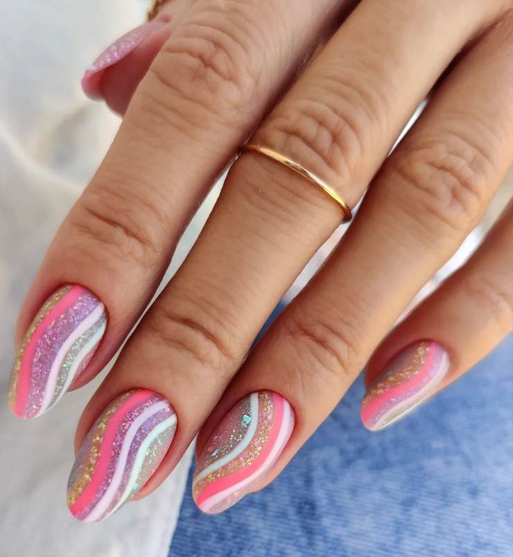 nail art unghie estate glitter onde