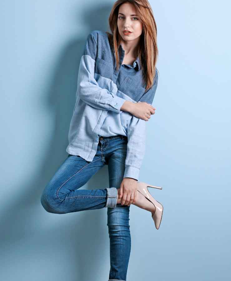 Come abbinare la camicia azzurra