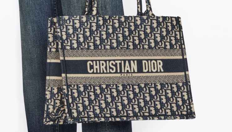 borse tendenza primavera estate 2024 dior book tote maxi