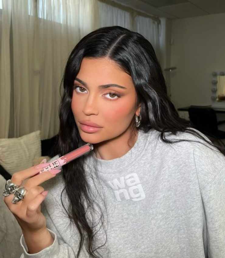 Kylie Jenner ha lanciato Kylie Cosmetics a 18 anni