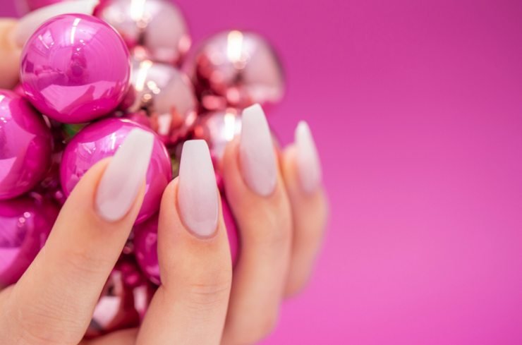 Unghie Baby Boomer: la perfetta alternativa primaverile alla classica french manicure