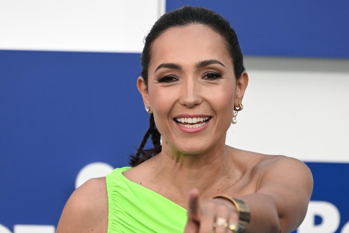 Primo piano della conduttrice Caterina Balivo