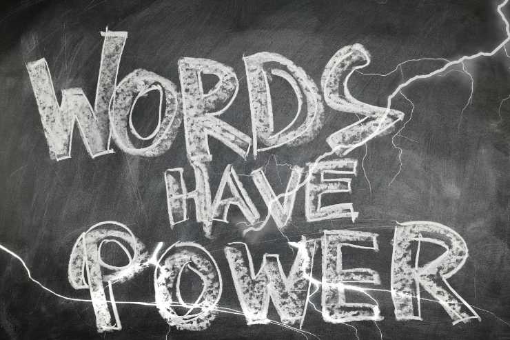 Scritta le parole hanno un potere