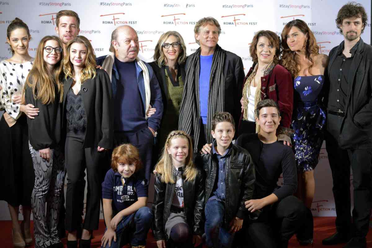 Il cast al completo di Un medico in famiglia