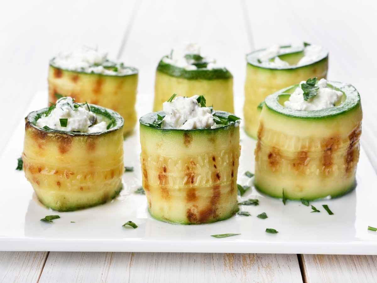 rotolo fatto con zucchine e crema di ricotta