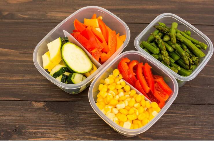 vaschette con cibo