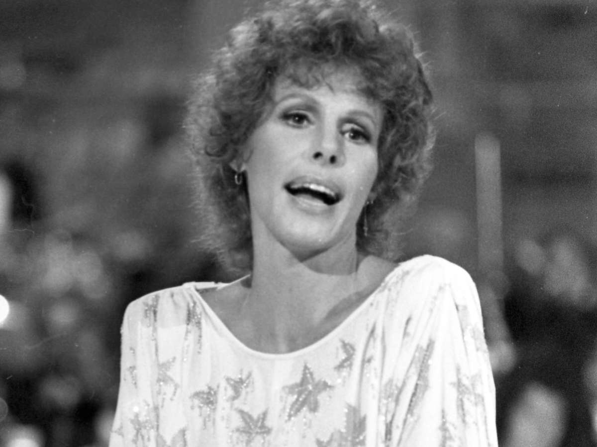 ornella vanoni da giovane 