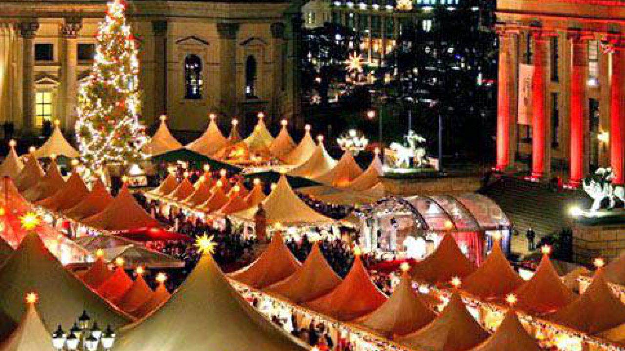 Foto Di Berlino A Natale.Mercatini Di Natale Berlino Le Originali Bancarelle Delle Feste