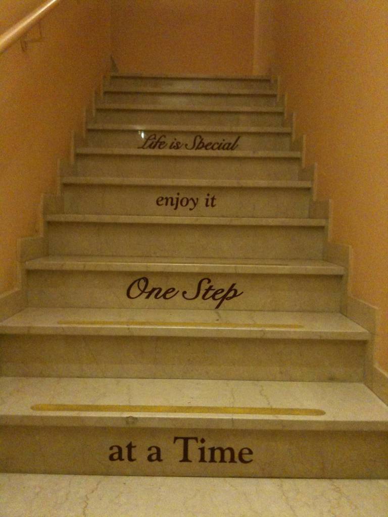 SOGNARE LE SCALE cosa significa?